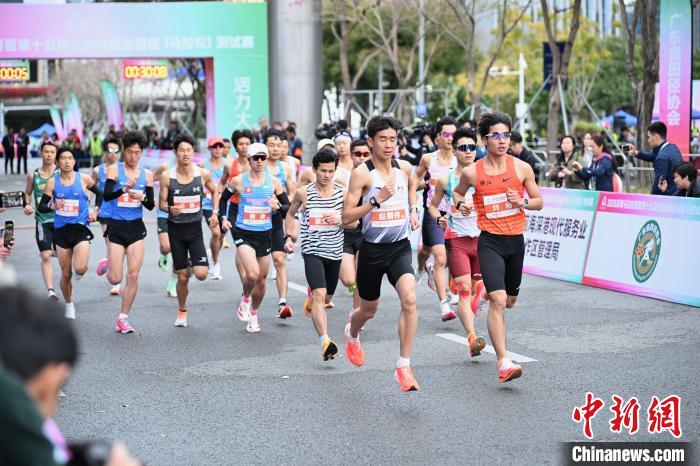全运会史上首个跨境马拉松测试赛鸣枪：粤港深