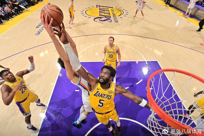 湖人主场惨败雷霆三连败，战绩稳居西部第四