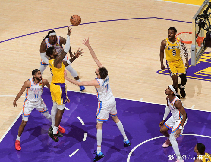 湖人主场惨败雷霆三连败，战绩稳居西部第四