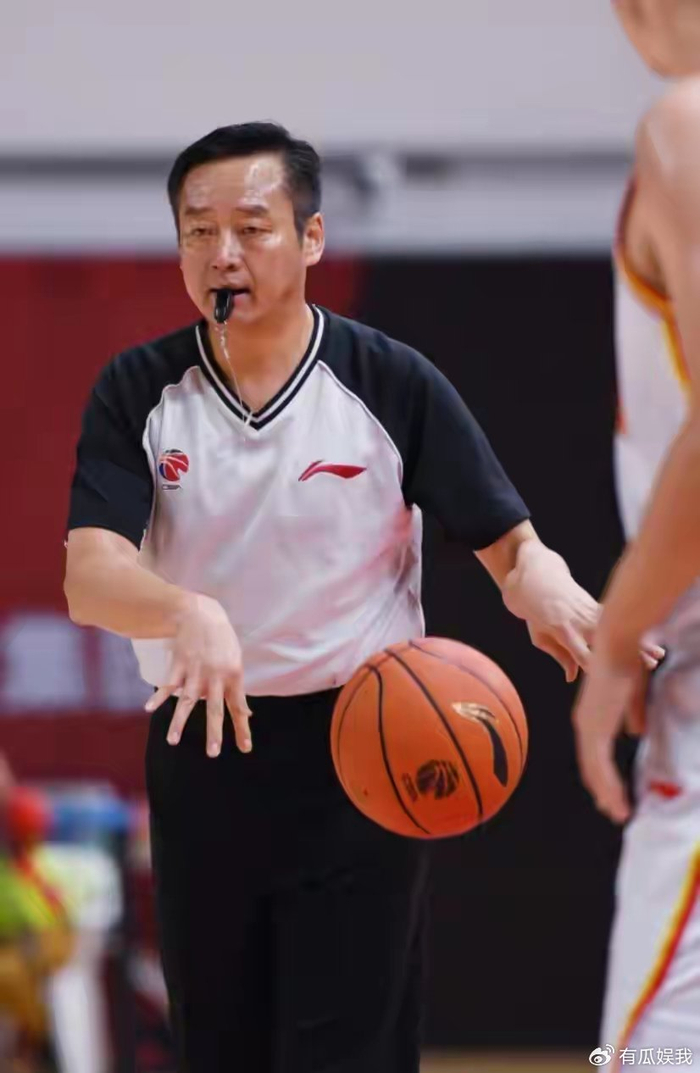 山西加时险胜青岛 裁判争议引爆赛后舆论
